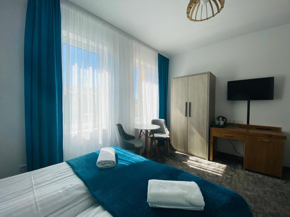 Mikolajek Hotel Jaroslawiec Luaran gambar