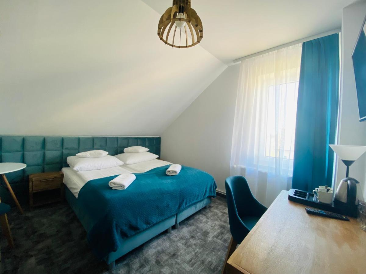 Mikolajek Hotel Jaroslawiec Luaran gambar